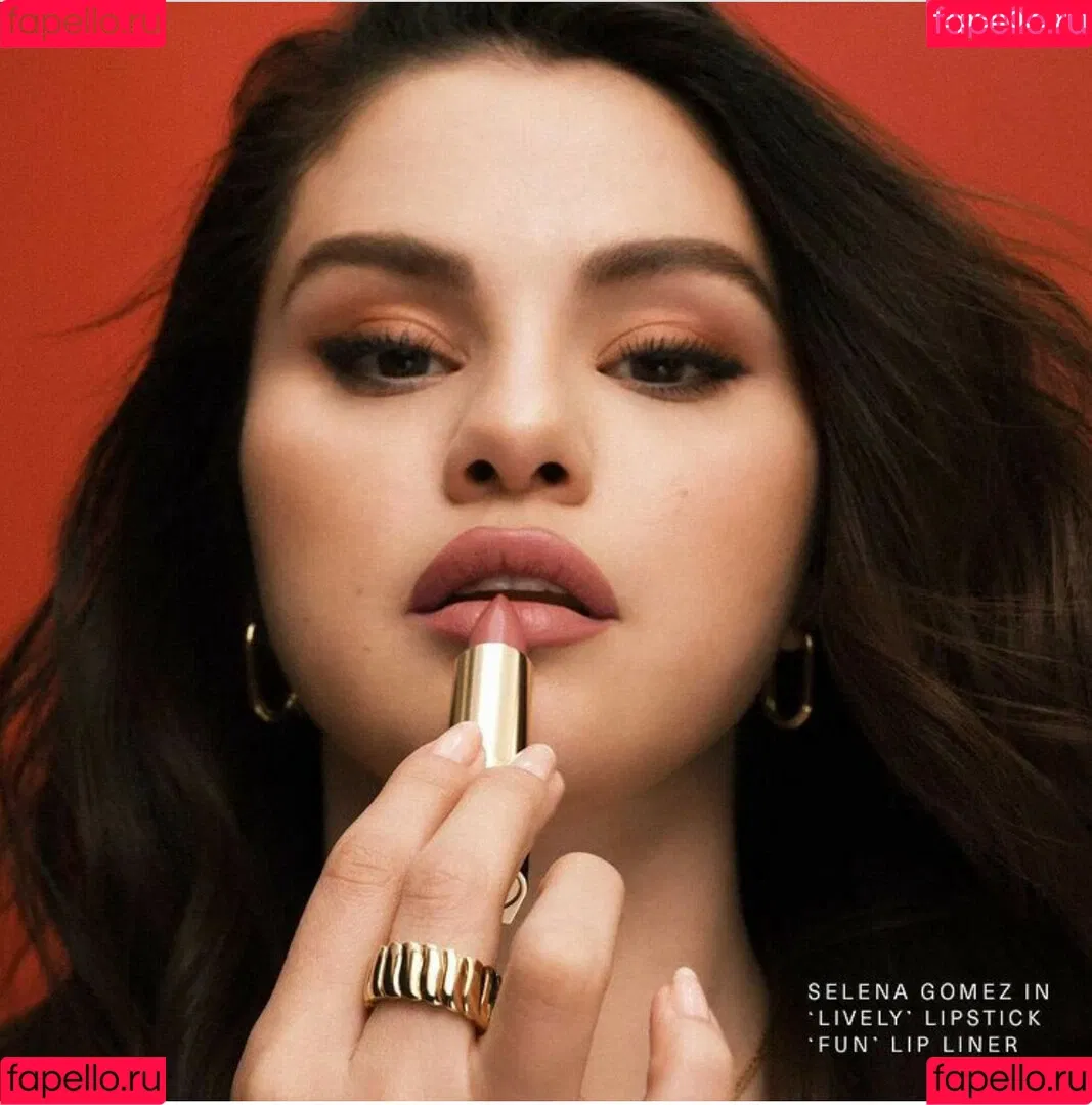 Selena Gomez Onlyfans Photo Gallery 