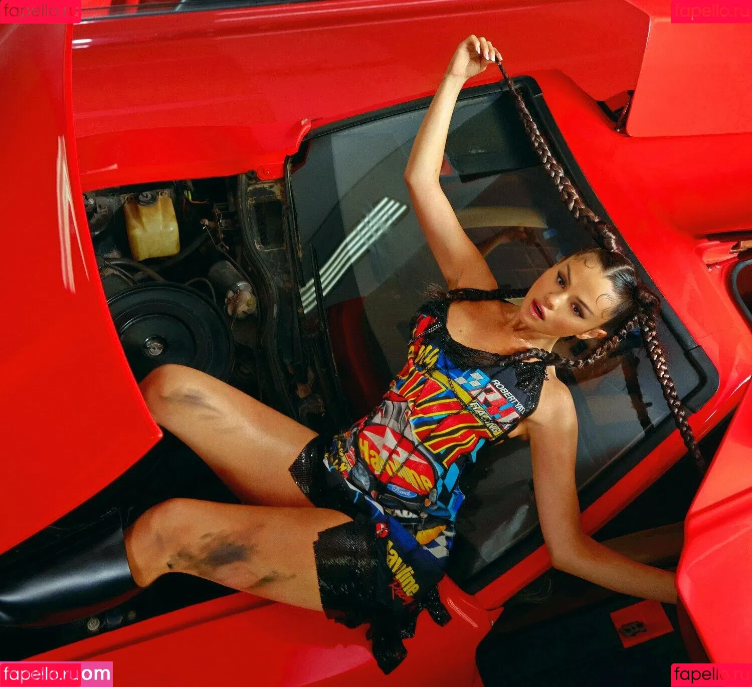Selena Gomez Onlyfans Photo Gallery 