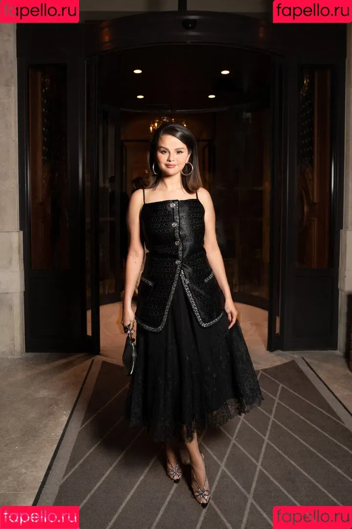 Selena Gomez Onlyfans Photo Gallery 