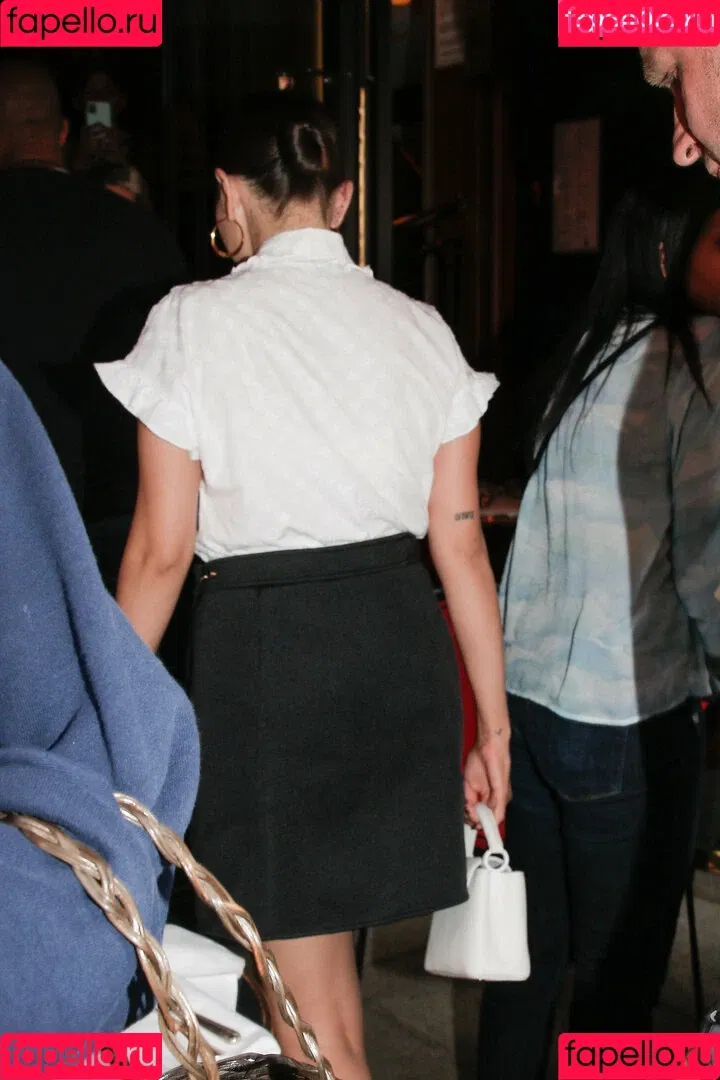 Selena Gomez Onlyfans Photo Gallery 