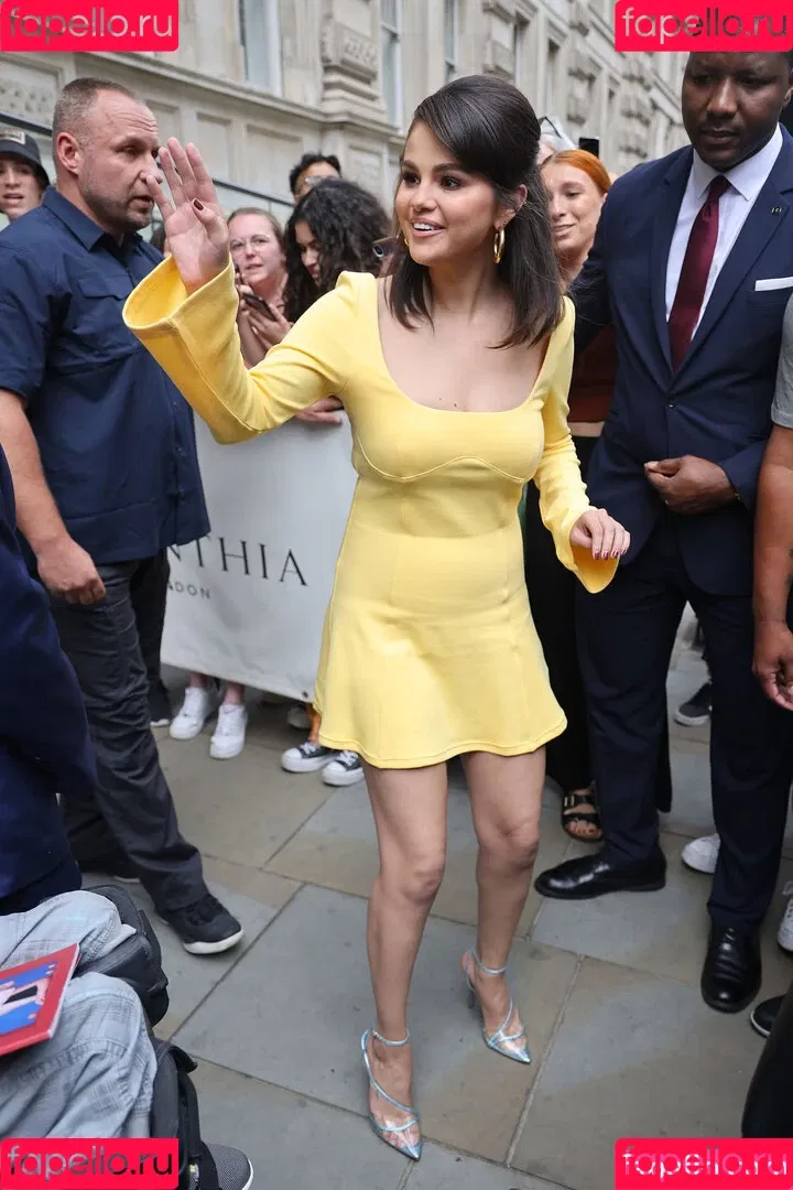 Selena Gomez Onlyfans Photo Gallery 