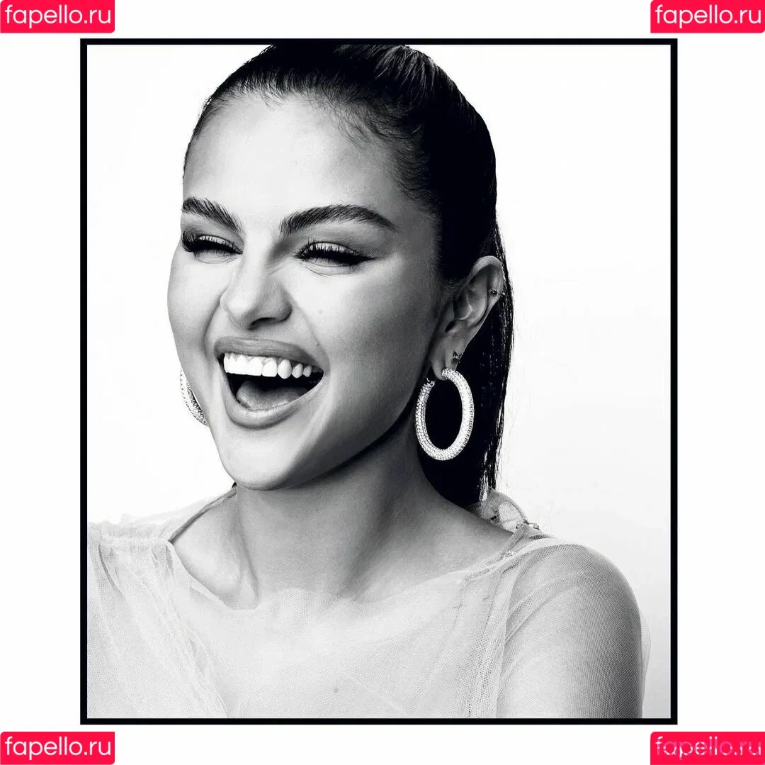 Selena Gomez Onlyfans Photo Gallery 
