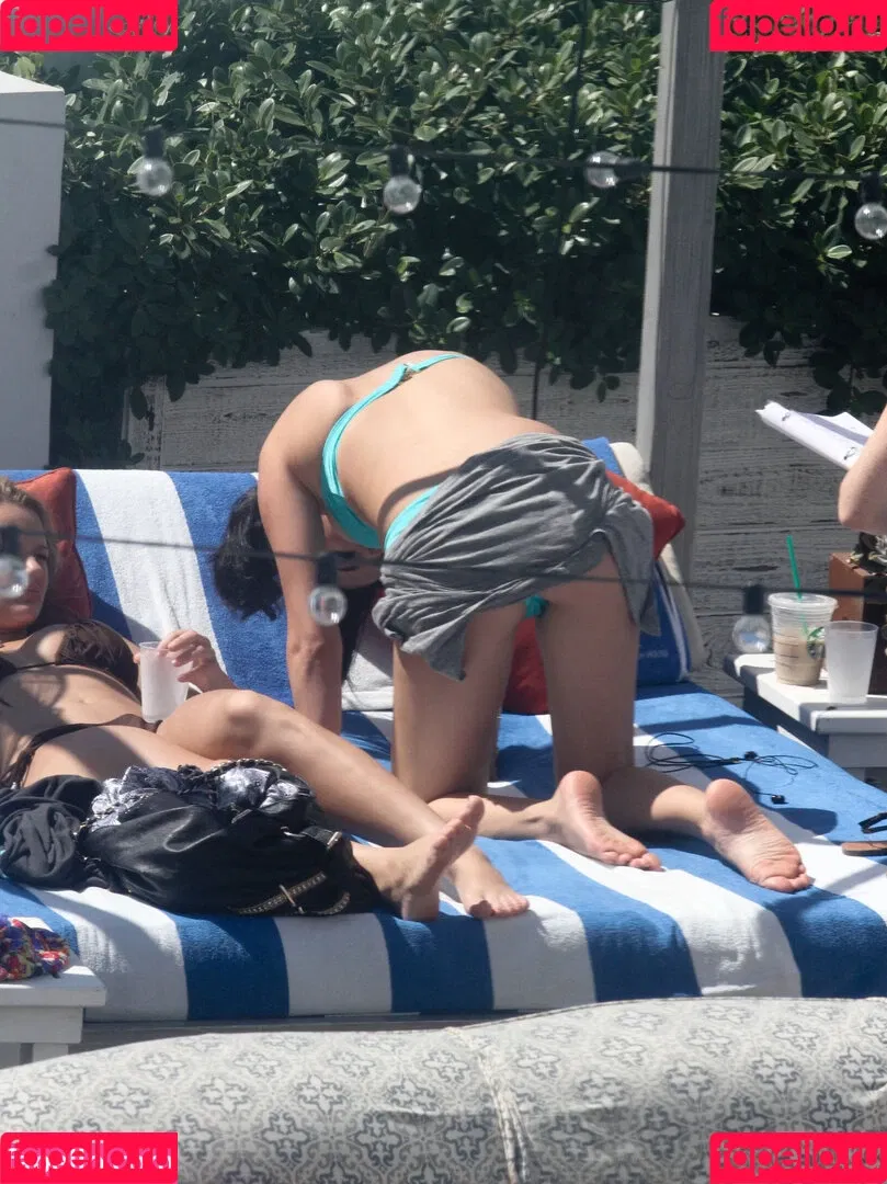 Selena Gomez Onlyfans Photo Gallery 