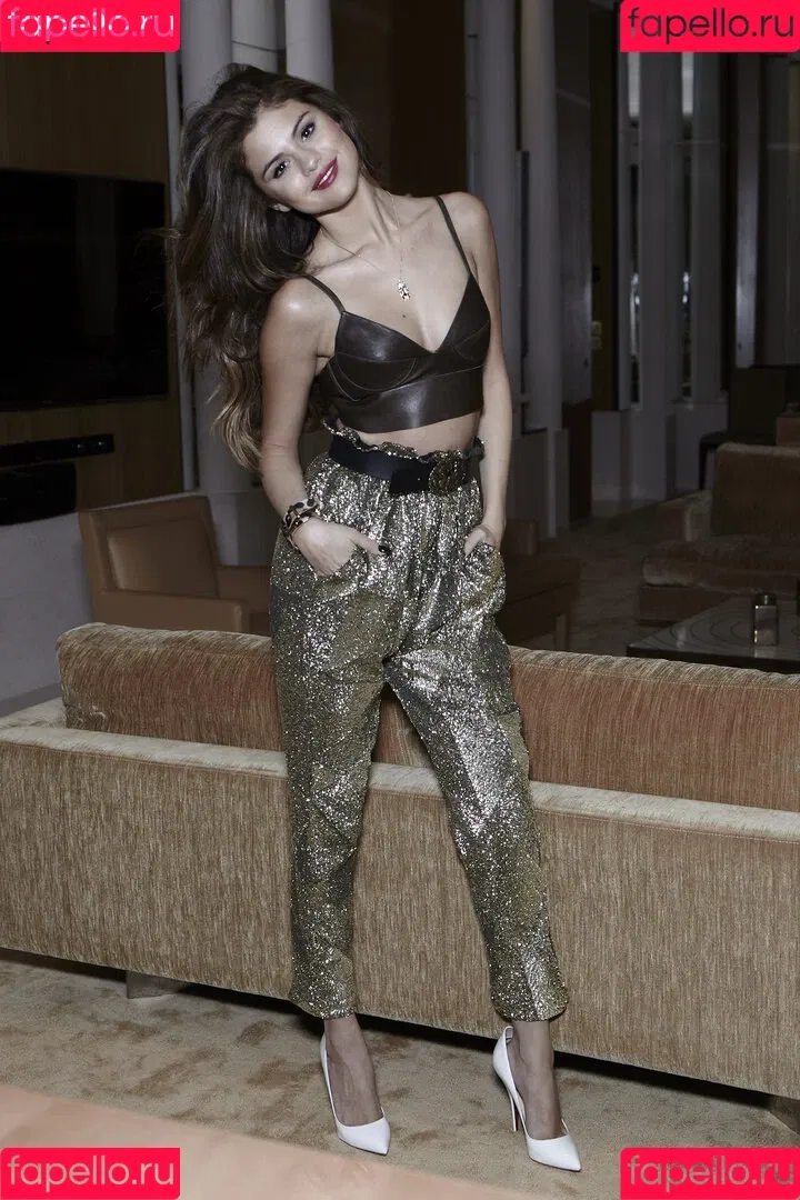 Selena Gomez Onlyfans Photo Gallery 