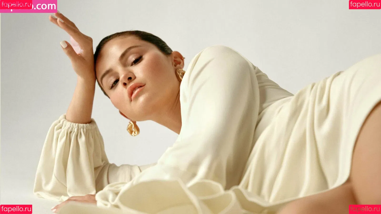 Selena Gomez Onlyfans Photo Gallery 