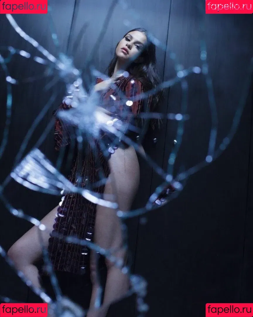 Selena Gomez Onlyfans Photo Gallery 