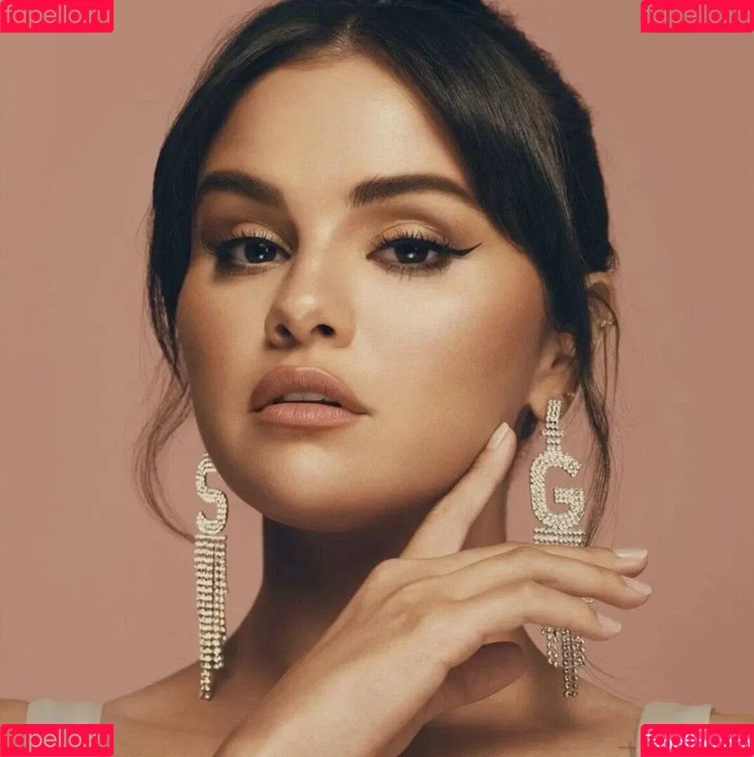 Selena Gomez Onlyfans Photo Gallery 