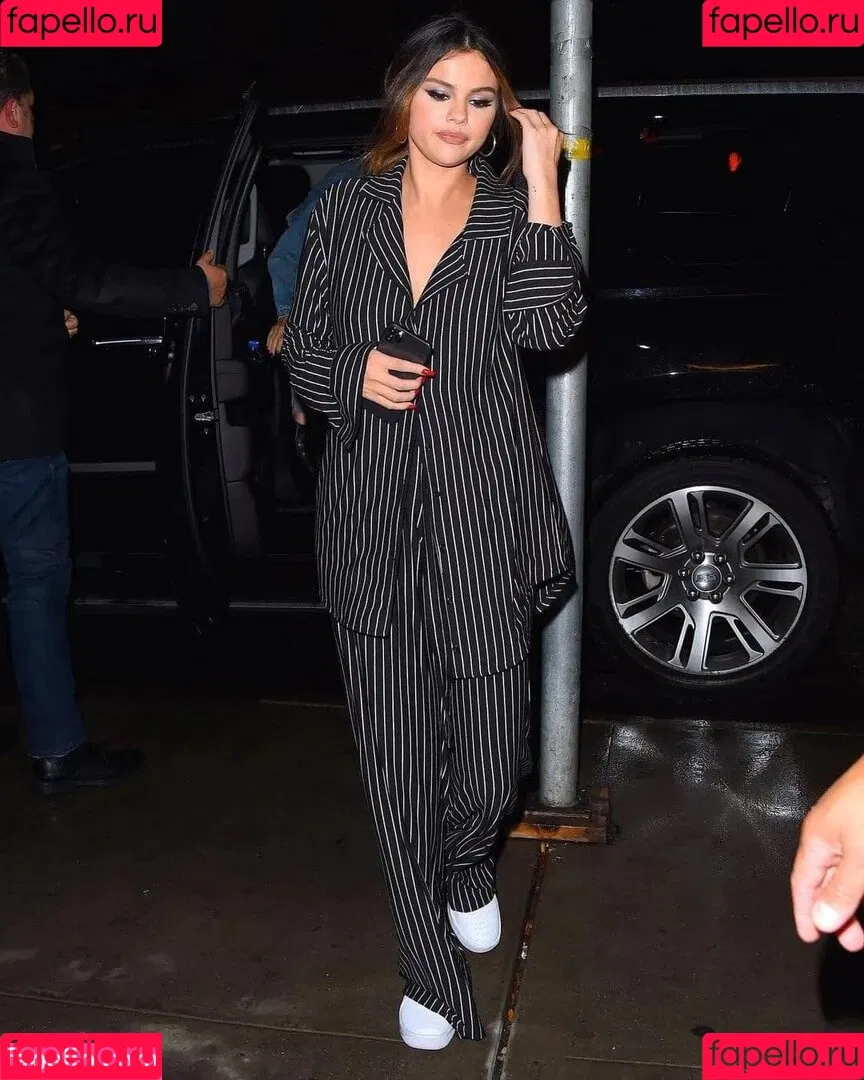 Selena Gomez Onlyfans Photo Gallery 