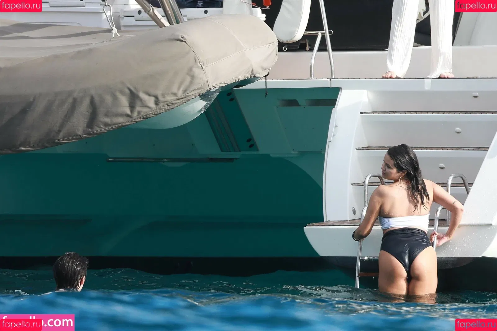 Selena Gomez Onlyfans Photo Gallery 
