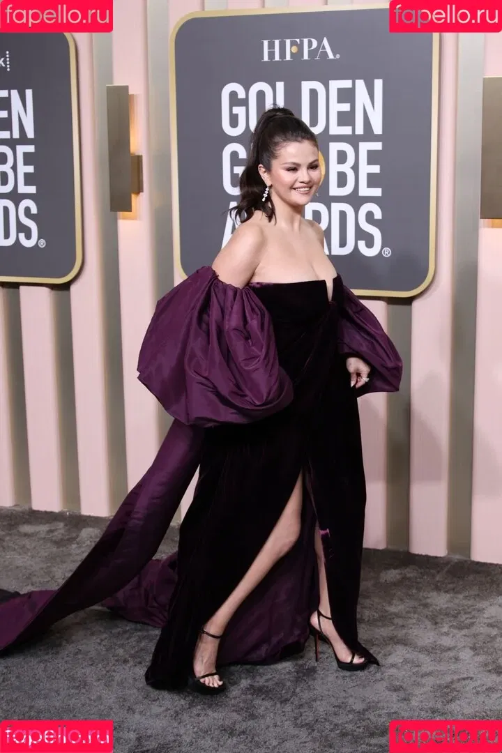 Selena Gomez Onlyfans Photo Gallery 