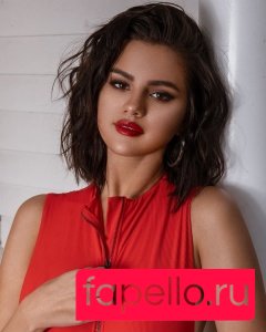 Selena Gomez Onlyfans Photo Gallery 