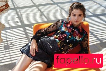 Selena Gomez Onlyfans Photo Gallery 