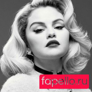 Selena Gomez Onlyfans Photo Gallery 