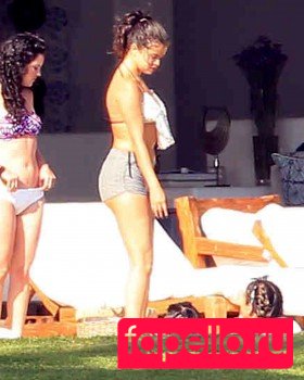 Selena Gomez Nude Onlyfans Photo 51