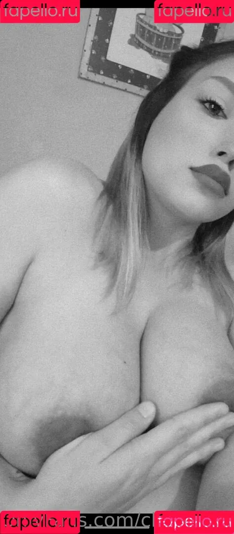 chicalatina11 Onlyfans Photo Gallery 
