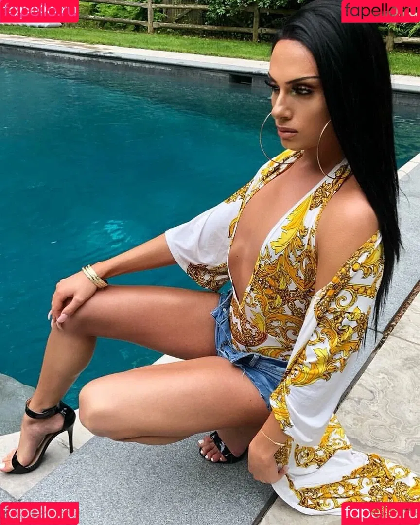 Tsmissmara Onlyfans Photo Gallery 