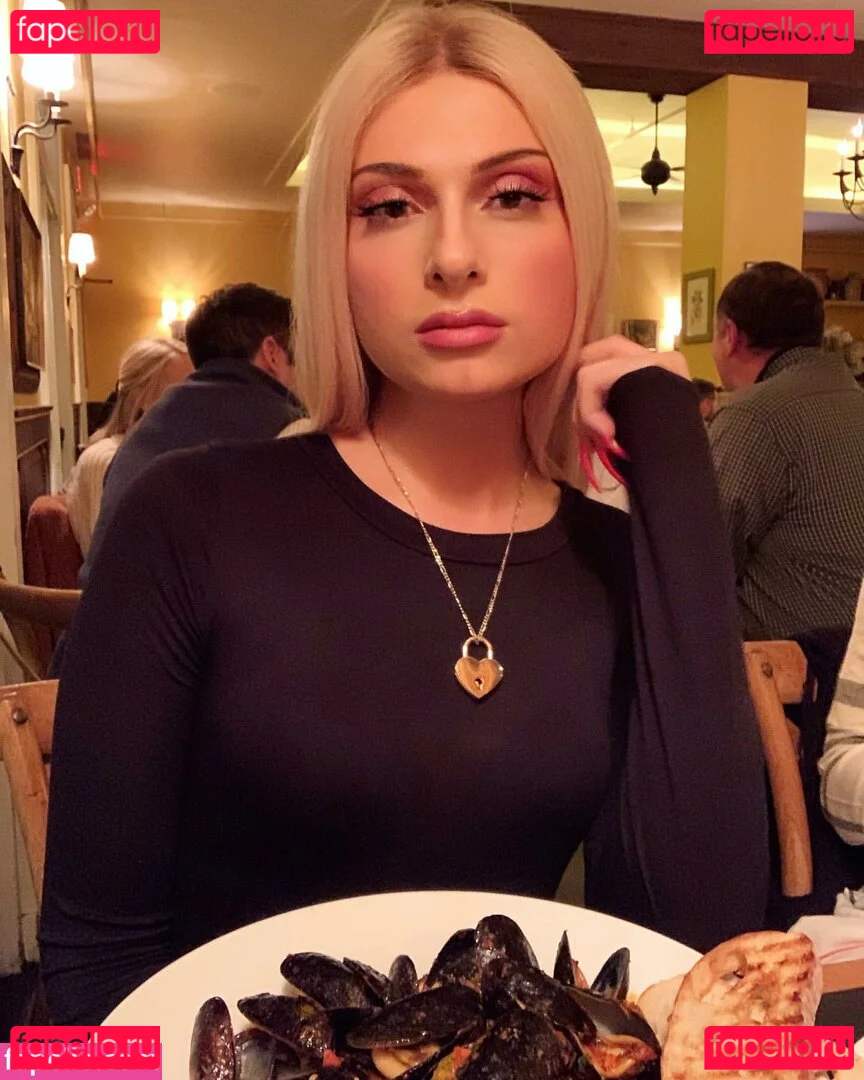 Tsmissmara Onlyfans Photo Gallery 