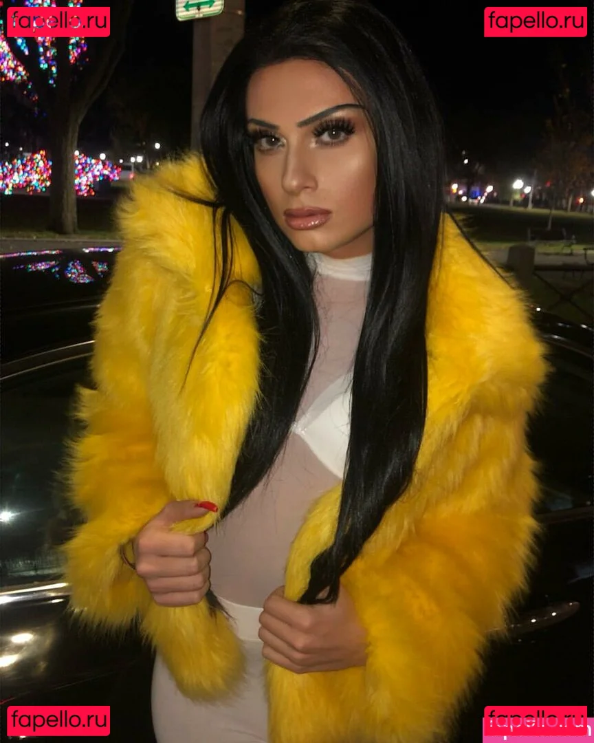 Tsmissmara Onlyfans Photo Gallery 