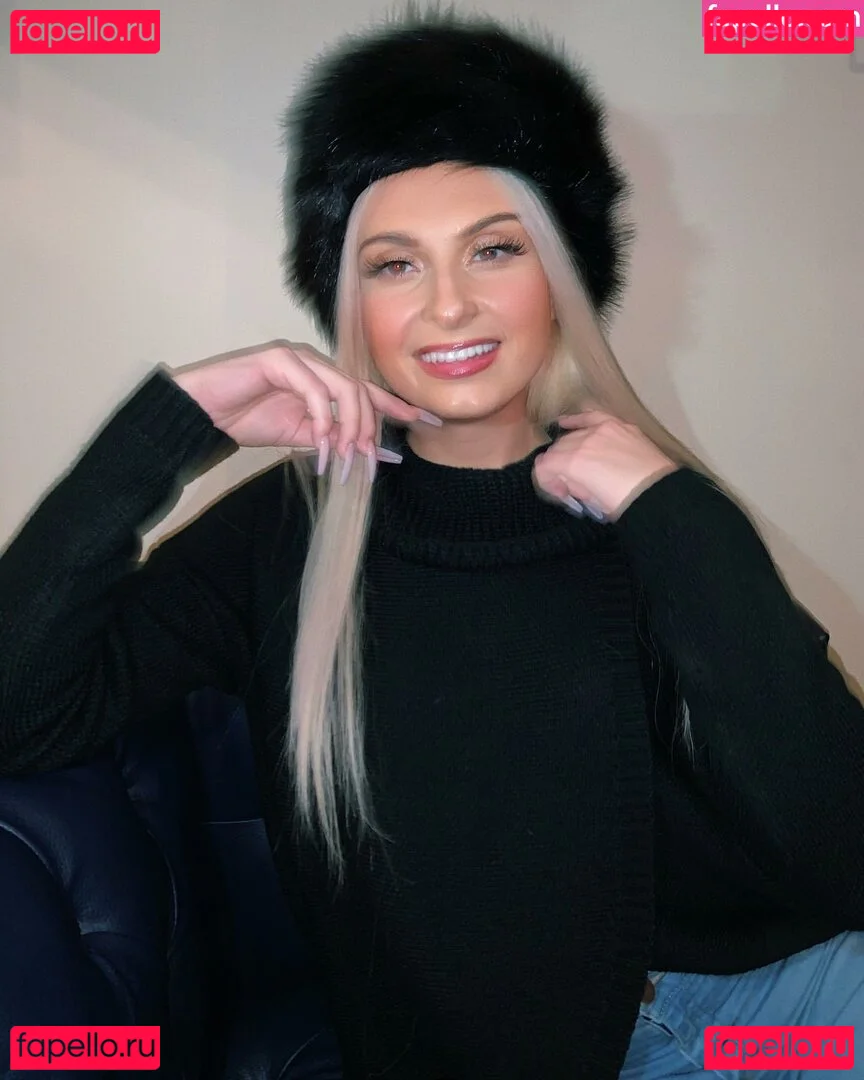 Tsmissmara Onlyfans Photo Gallery 