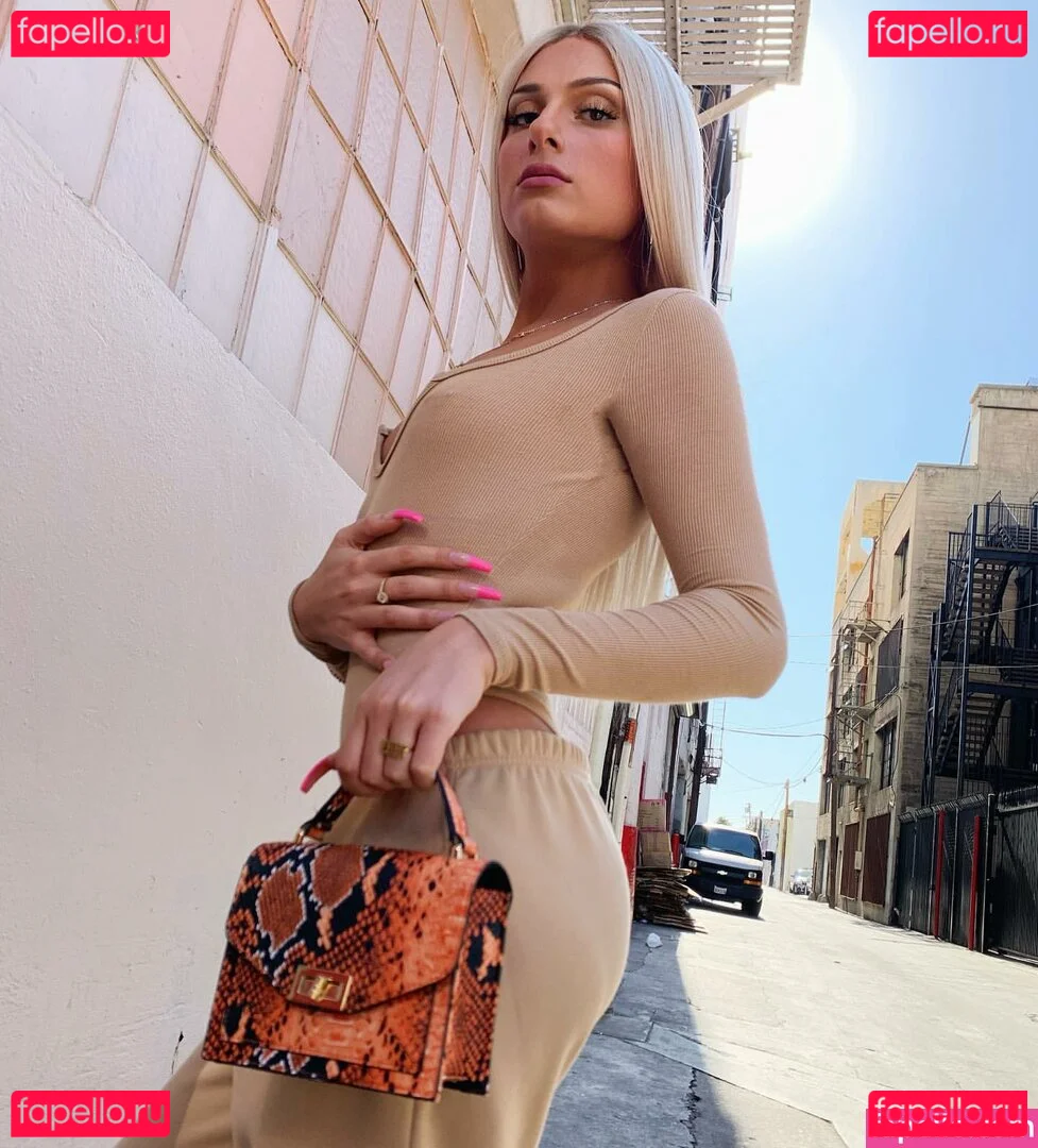 Tsmissmara Onlyfans Photo Gallery 