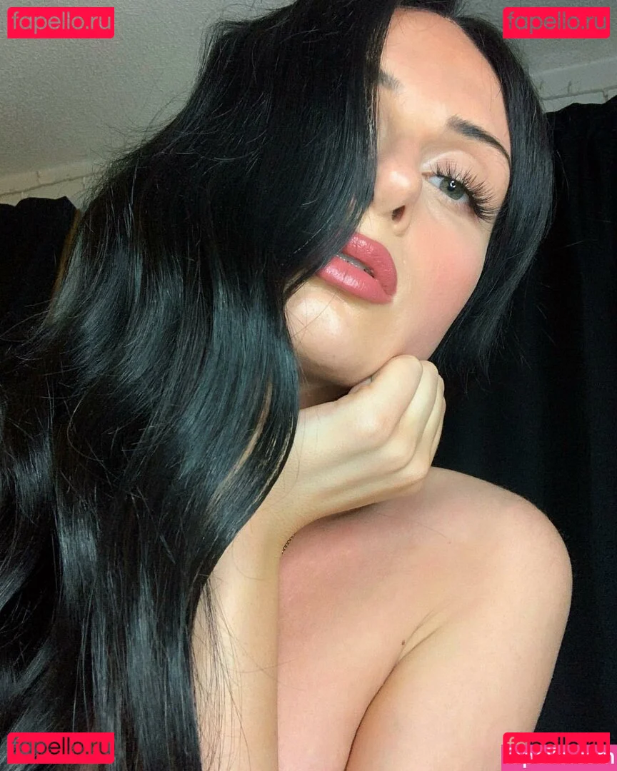 Tsmissmara Onlyfans Photo Gallery 