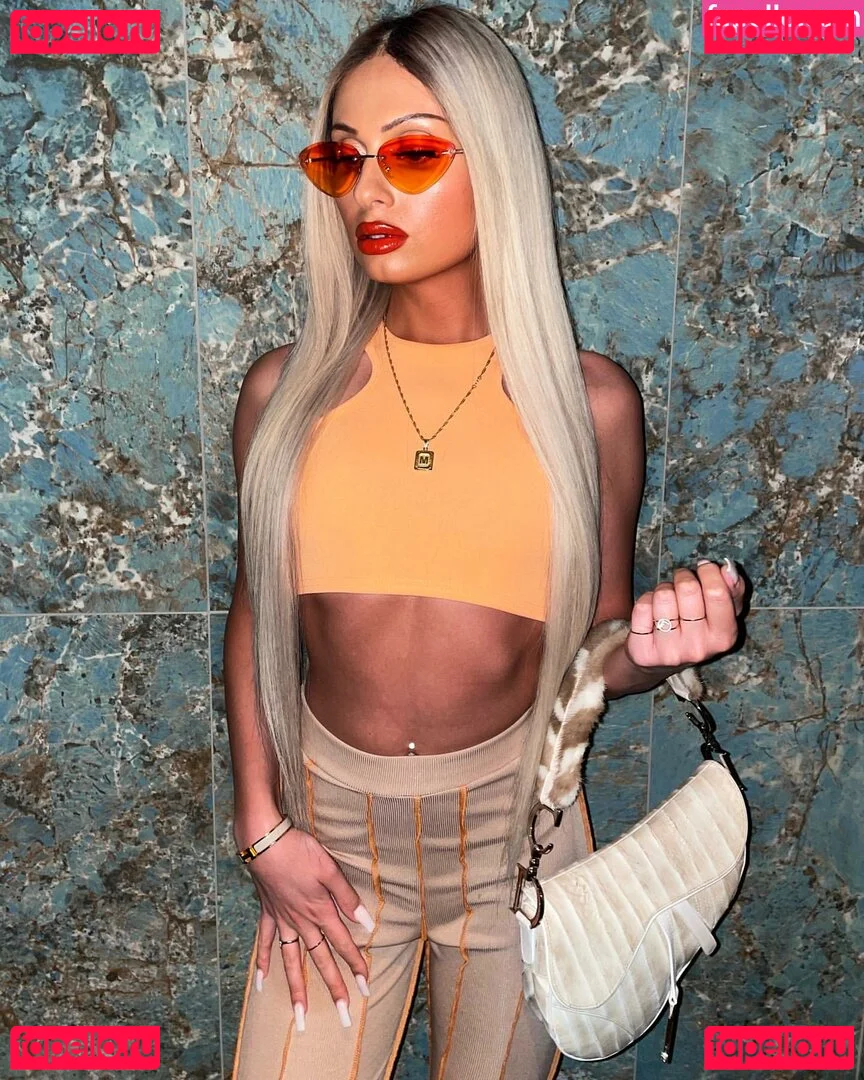 Tsmissmara Onlyfans Photo Gallery 