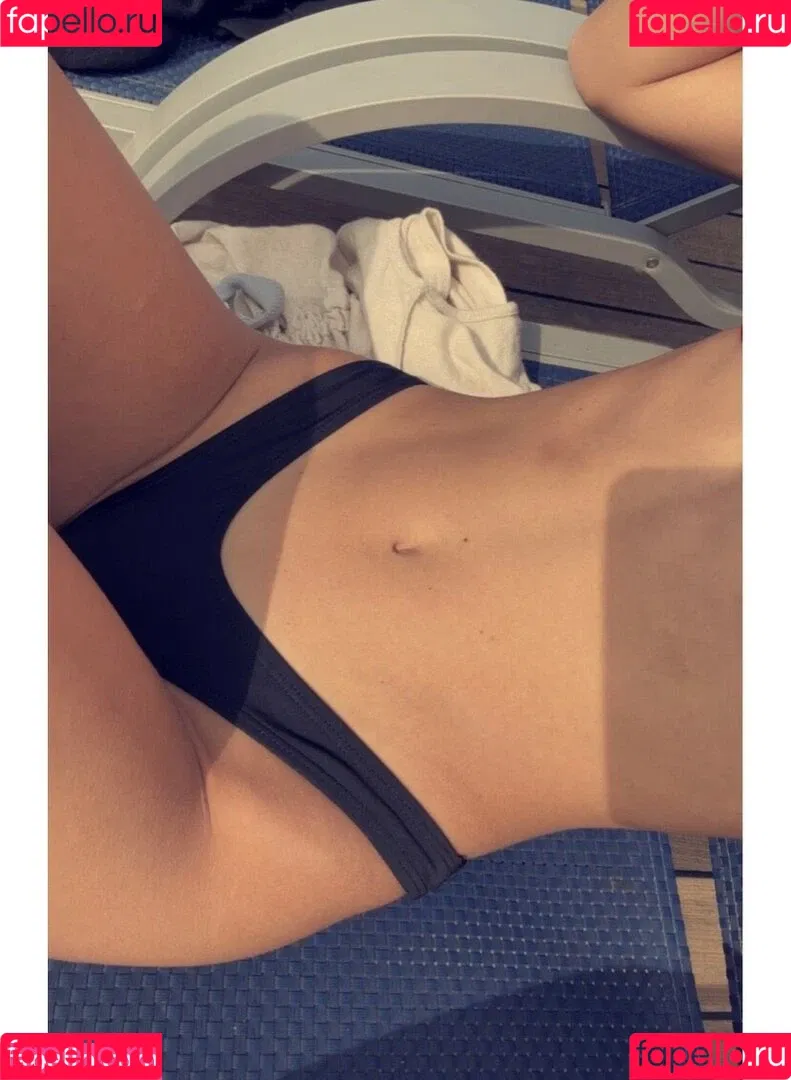 Offbrandbrabie Onlyfans Photo Gallery 