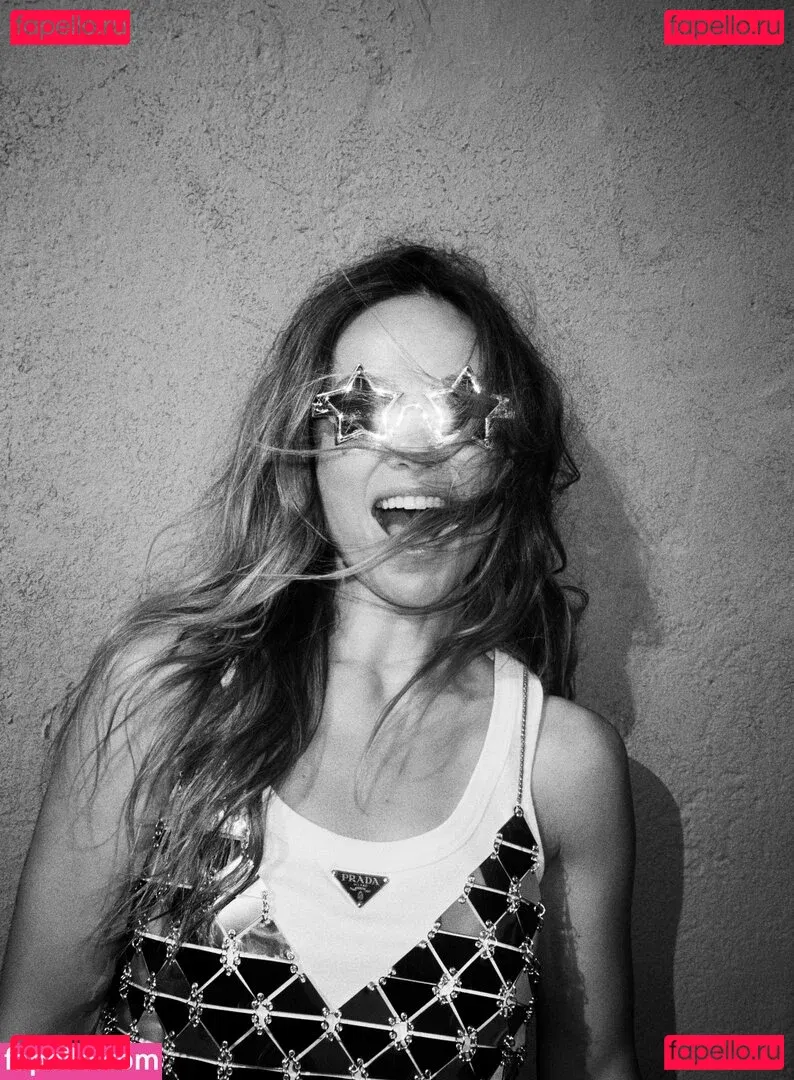 Olivia Wilde Onlyfans Photo Gallery 