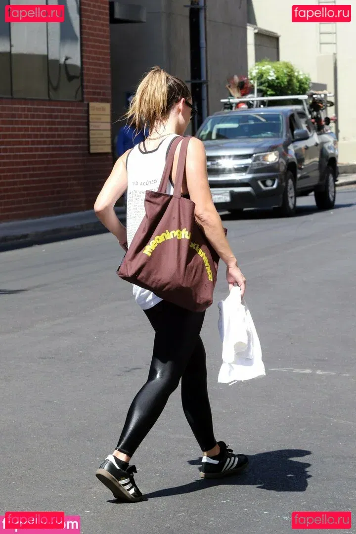 Olivia Wilde Onlyfans Photo Gallery 