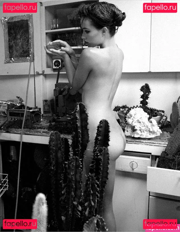 Olivia Wilde Onlyfans Photo Gallery 