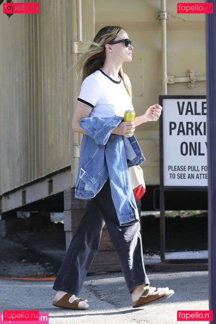 Olivia Wilde Onlyfans Photo Gallery 