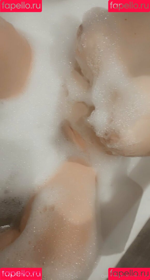 xalexissx Onlyfans Photo Gallery 