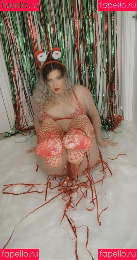 xalexissx Onlyfans Photo Gallery 