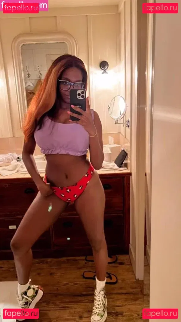 Oti Mabuse Onlyfans Photo Gallery 