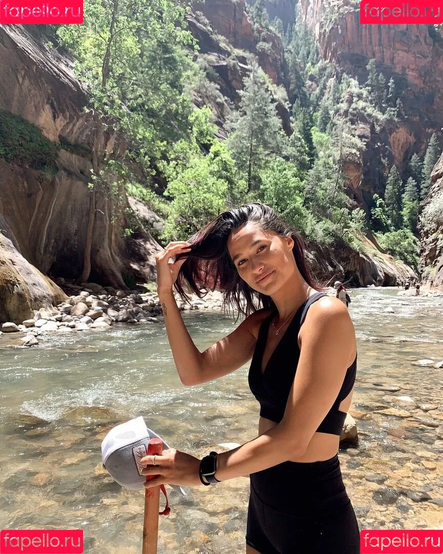carlieauszler Onlyfans Photo Gallery 