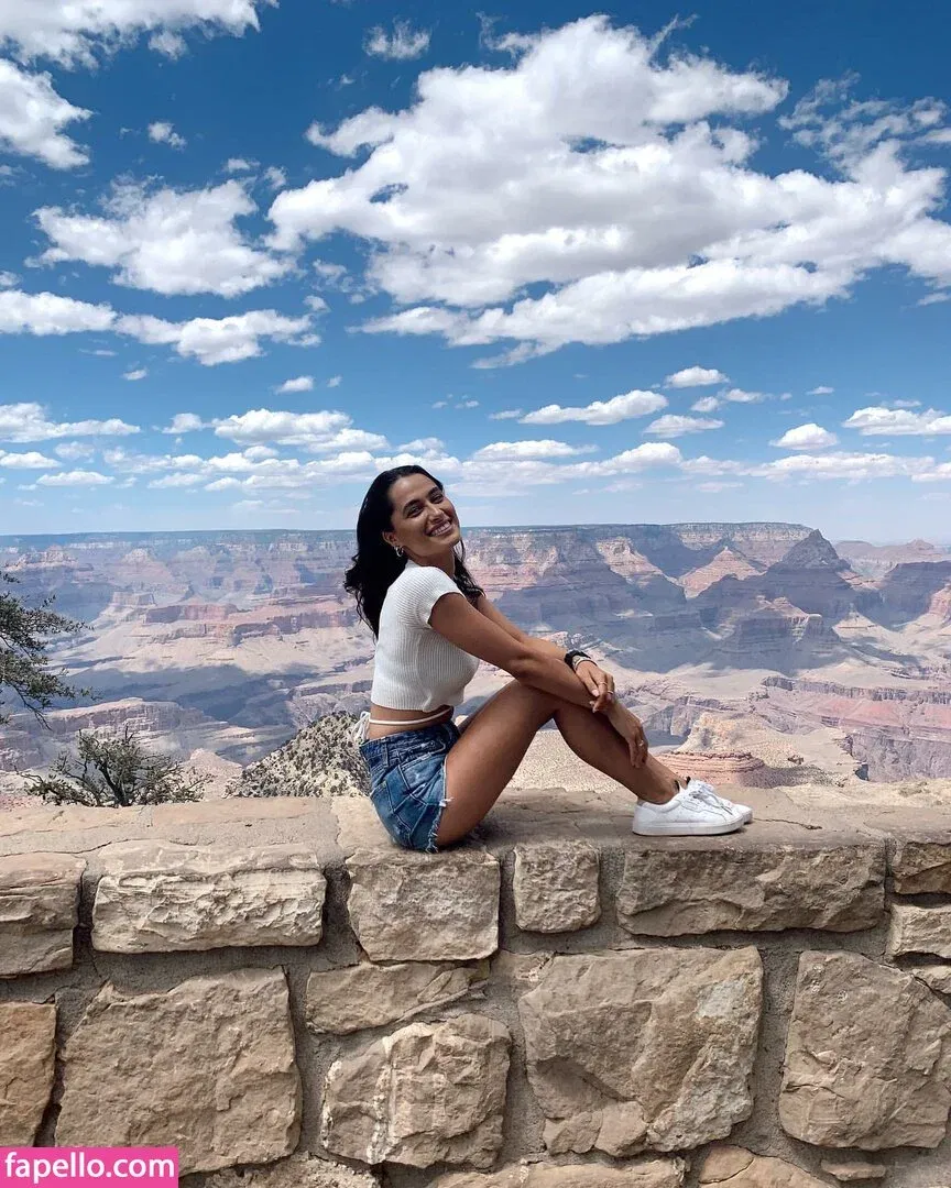 carlieauszler Onlyfans Photo Gallery 