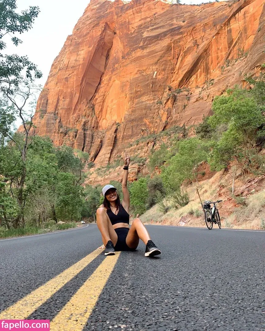 carlieauszler Onlyfans Photo Gallery 