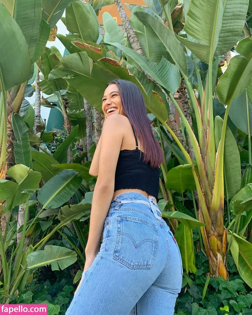 carlieauszler Onlyfans Photo Gallery 