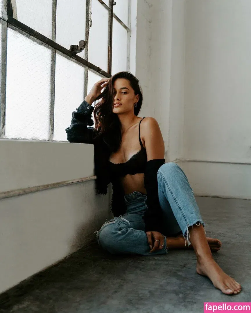 carlieauszler Onlyfans Photo Gallery 