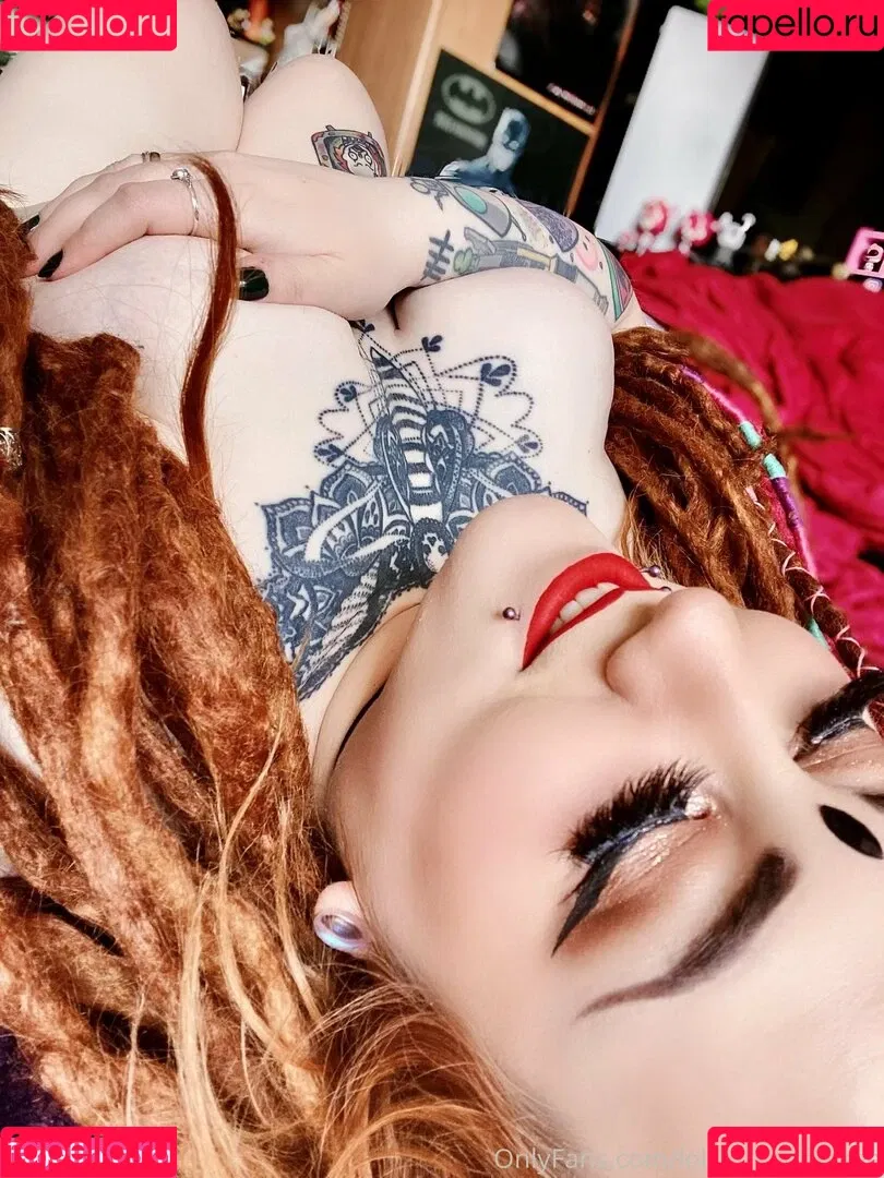 lollydreadfulfree Onlyfans Photo Gallery 
