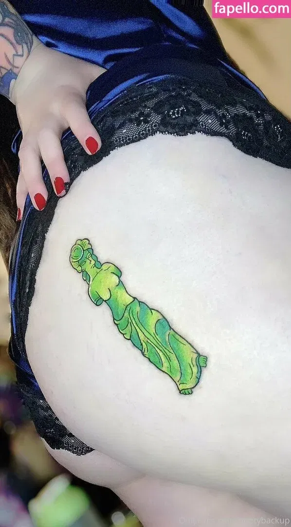 lollydreadfulfree Onlyfans Photo Gallery 