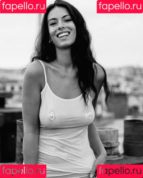 Caroline Podlewski Onlyfans Photo Gallery 