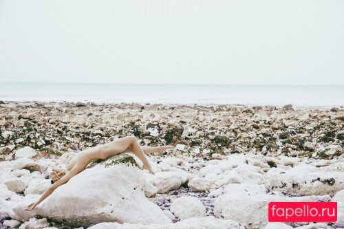 Caroline Podlewski Nude Onlyfans Photo 24