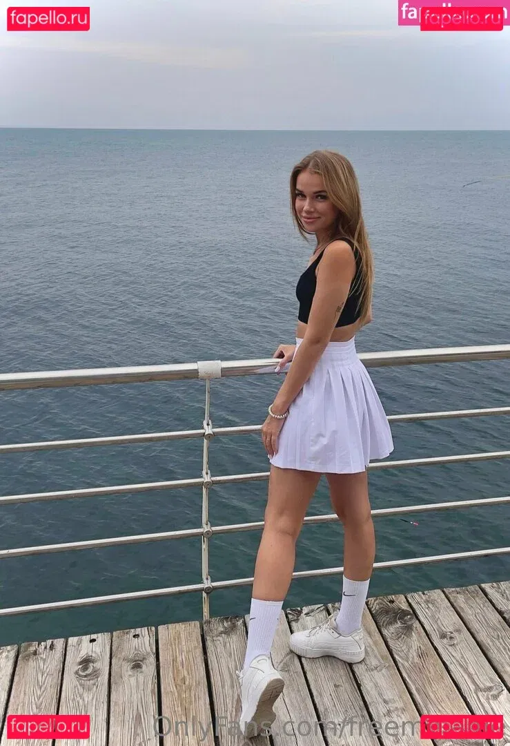 freemelanie Onlyfans Photo Gallery 