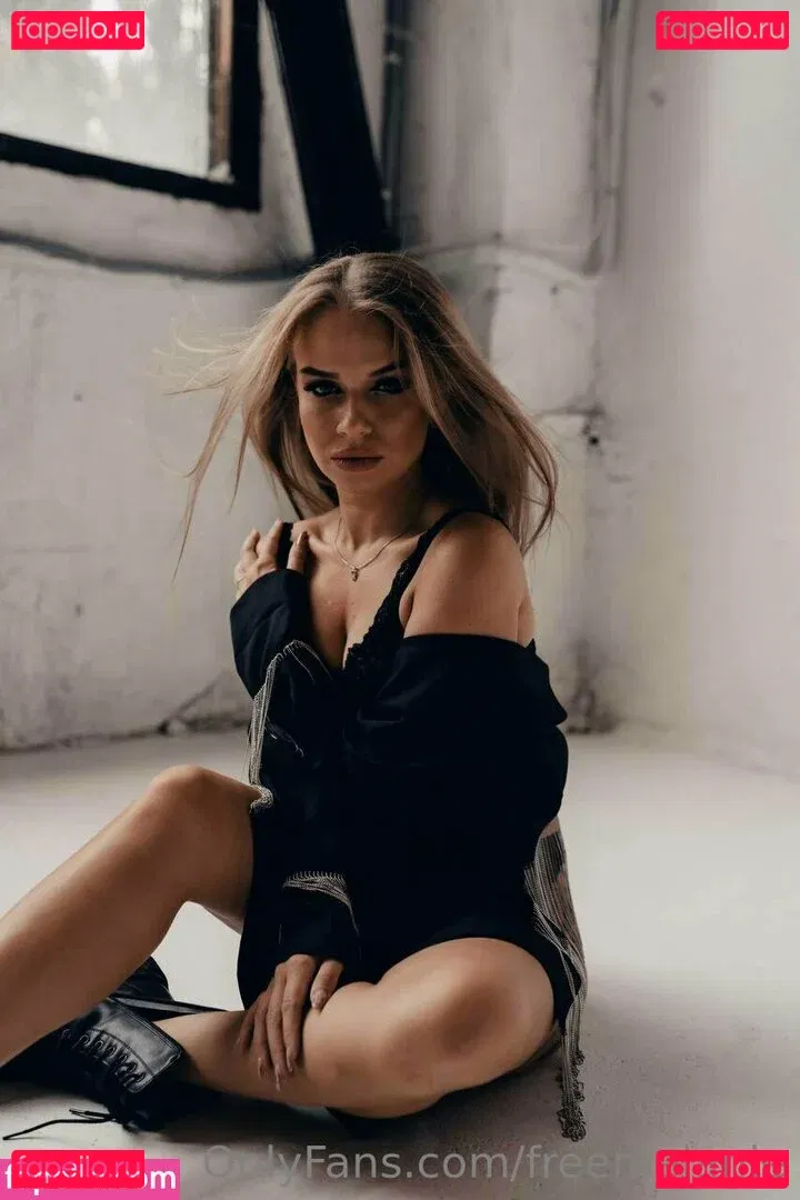 freemelanie Onlyfans Photo Gallery 