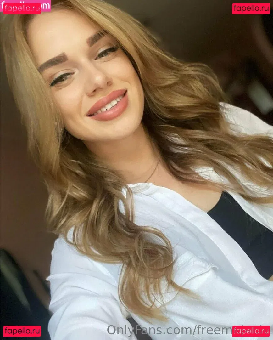 freemelanie Onlyfans Photo Gallery 