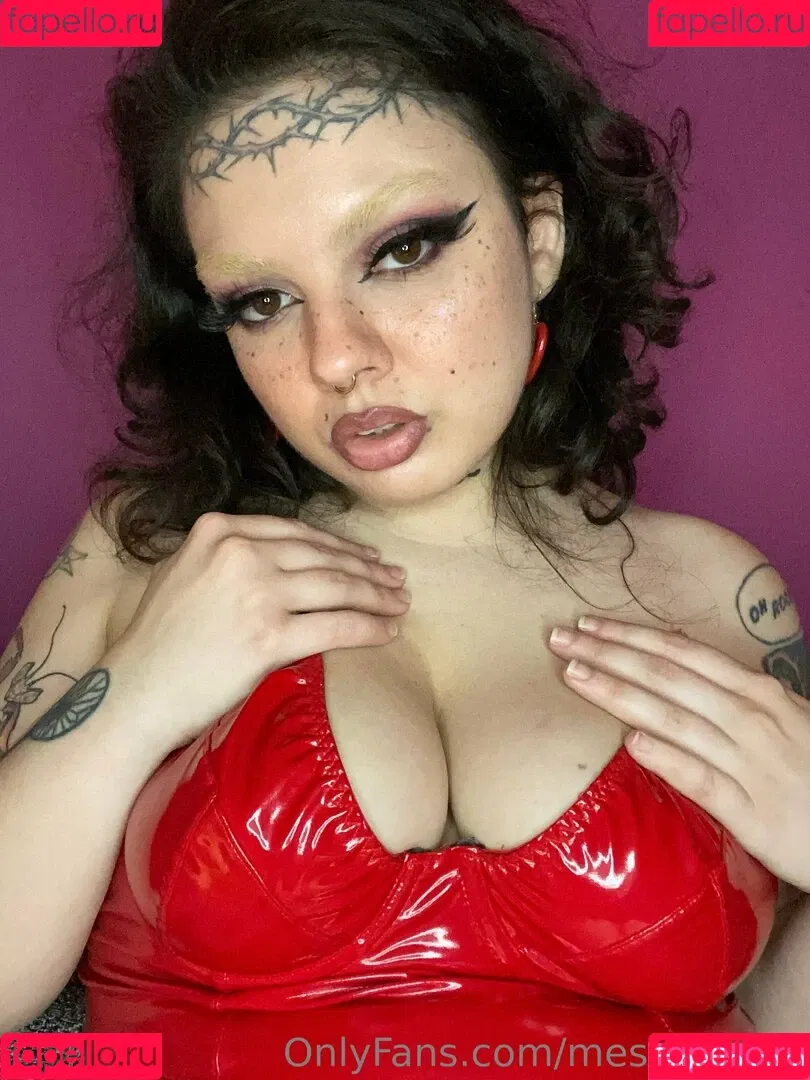 messgender Onlyfans Photo Gallery 