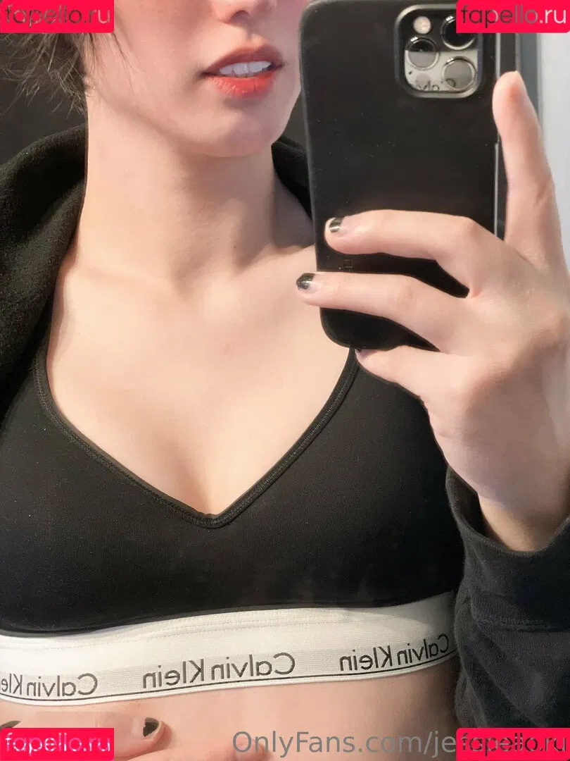 jessieaoki Onlyfans Photo Gallery 