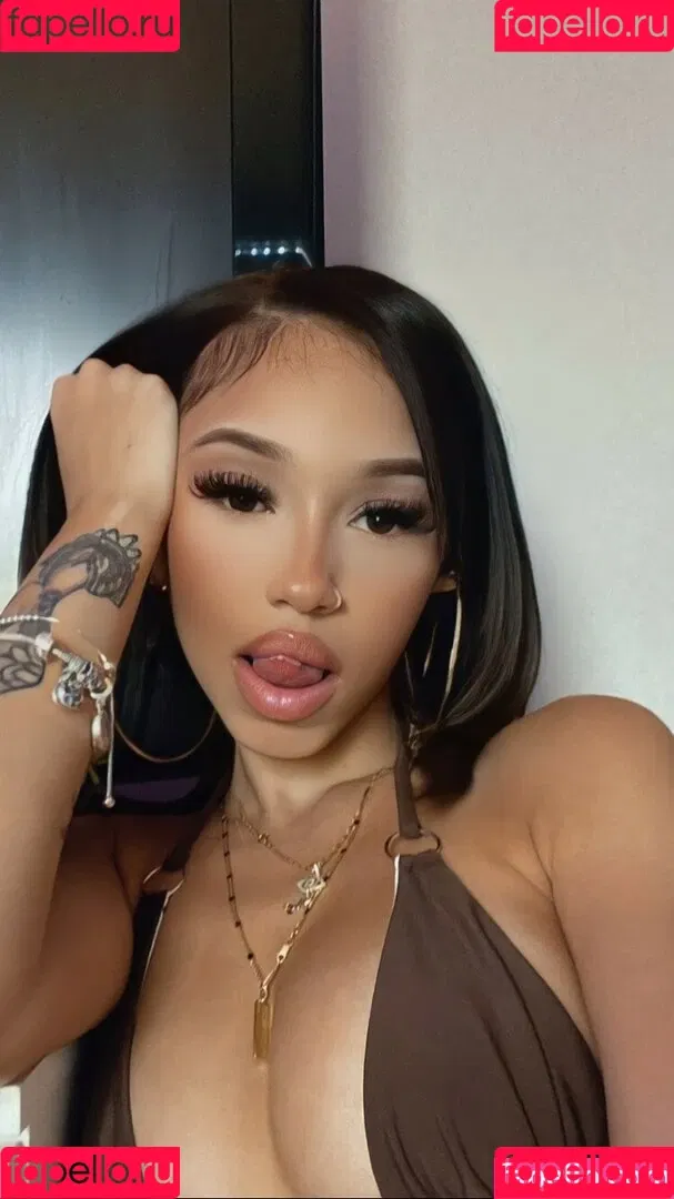 Y.lashae Onlyfans Photo Gallery 