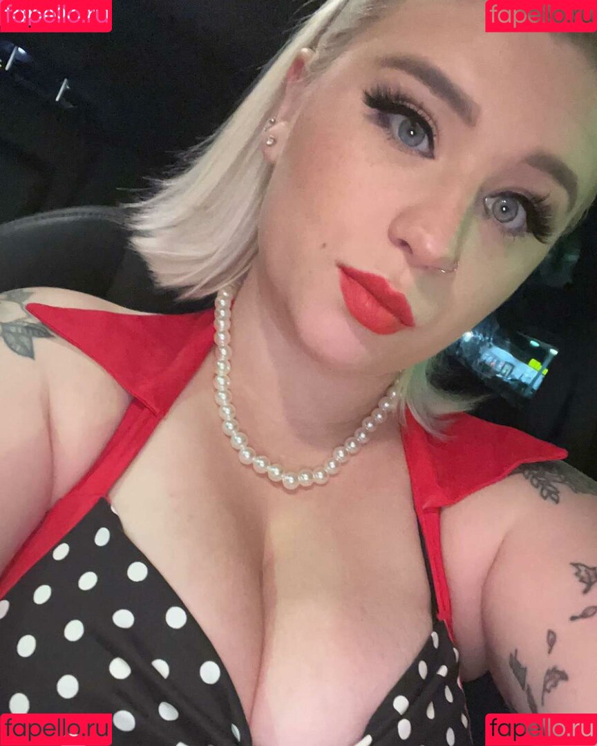 Chloee Mae Onlyfans Photo Gallery 